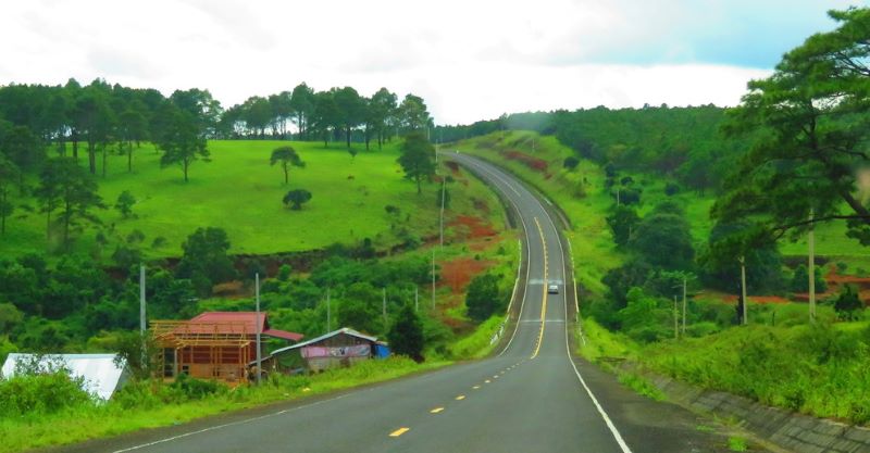 Ratanakiri khí hậu nhiệt đới gió mùa nên có nhiều loại côn trùng xuất hiện, nhất là vào mùa mưa