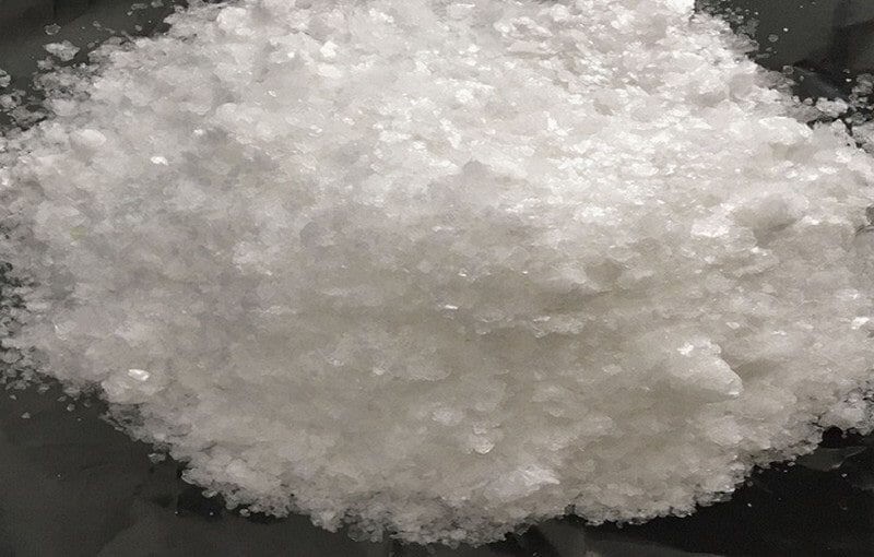 Dùng Axit Boric để phòng bò cạp vào nhà
