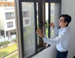 Vì sao cần biết cách tháo lưới chống muỗi?