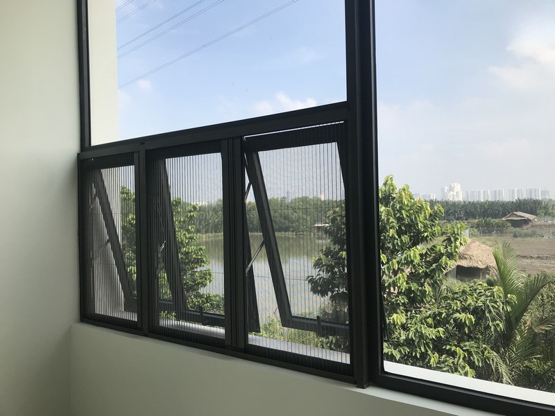 Hướng dẫn xử lý khi cửa lưới chống muỗi LỚN hơn khung cửa