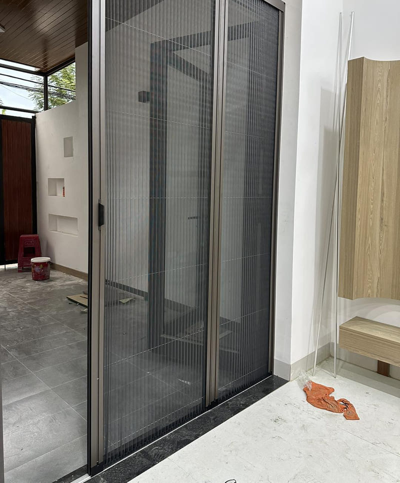 Vật liệu và độ bền của cửa lưới chống muỗi
